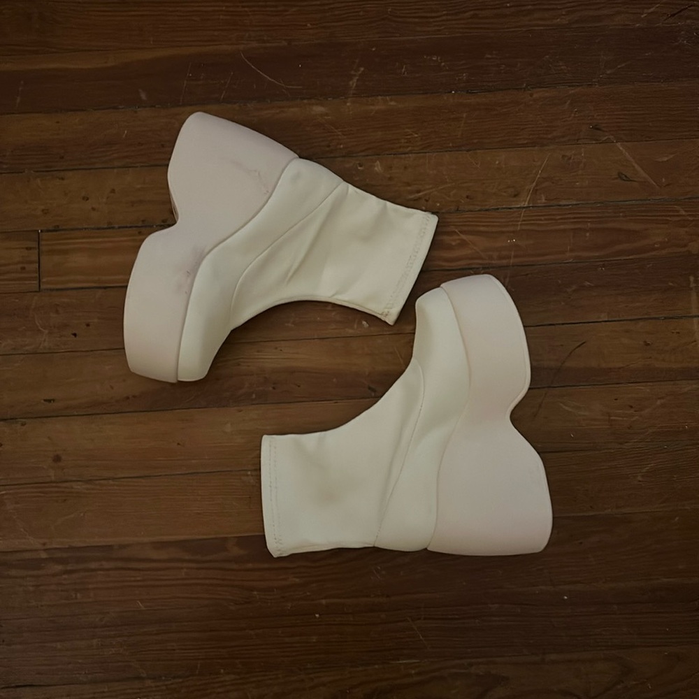 Moon boots white platform boots women’s mens size 39